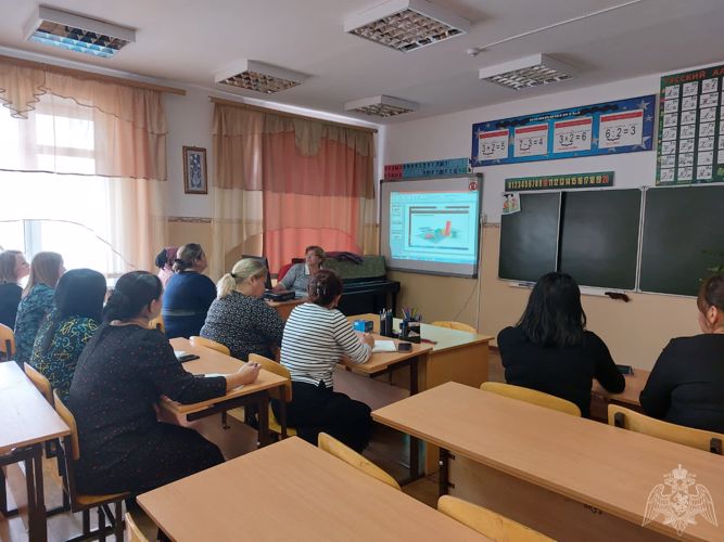 В ФГКОУ «СОШ 1 войск национальной гвардии Российской Федерации» заместитель директора по учебной работе Чантиева З.М. провела семинары