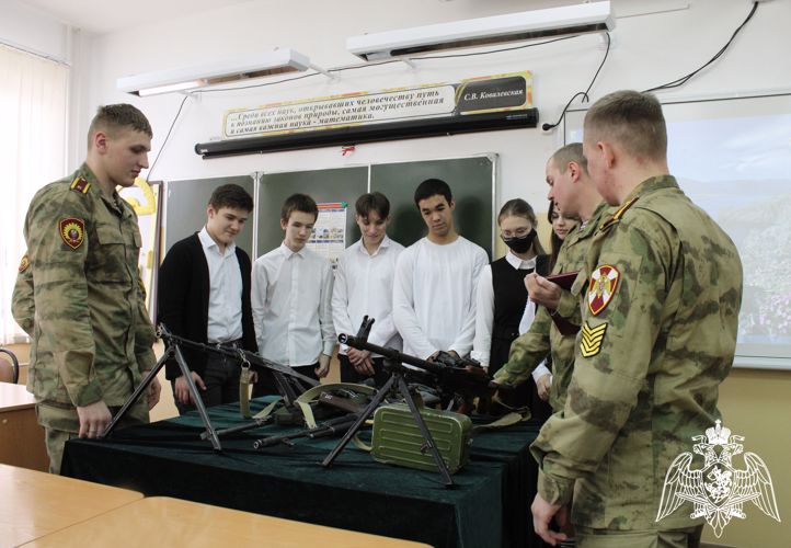 В Грозненской ведомственной школе проходят мероприятия акции «Дни Росгвардии»