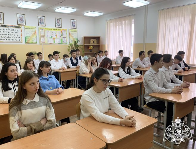 В Грозненской ведомственной школе проходят мероприятия акции «Дни Росгвардии»