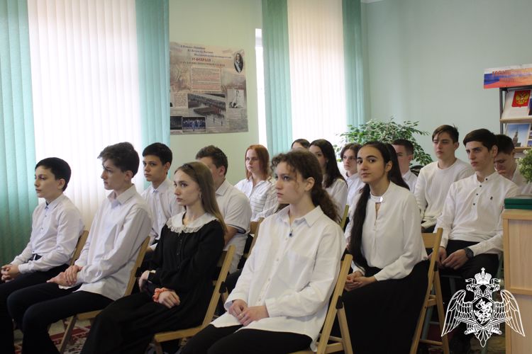 Патриотическая акция «Неделя мужества» стартовала  в грозненском соединении Росгвардии